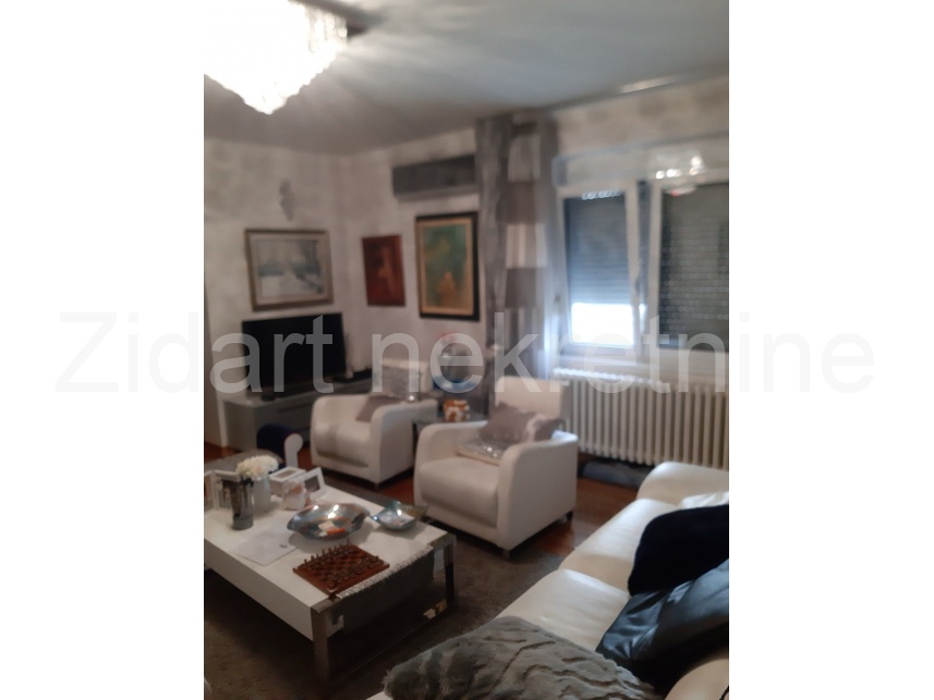 Квартира, 1001 м², 300 000$ — FAKTOR